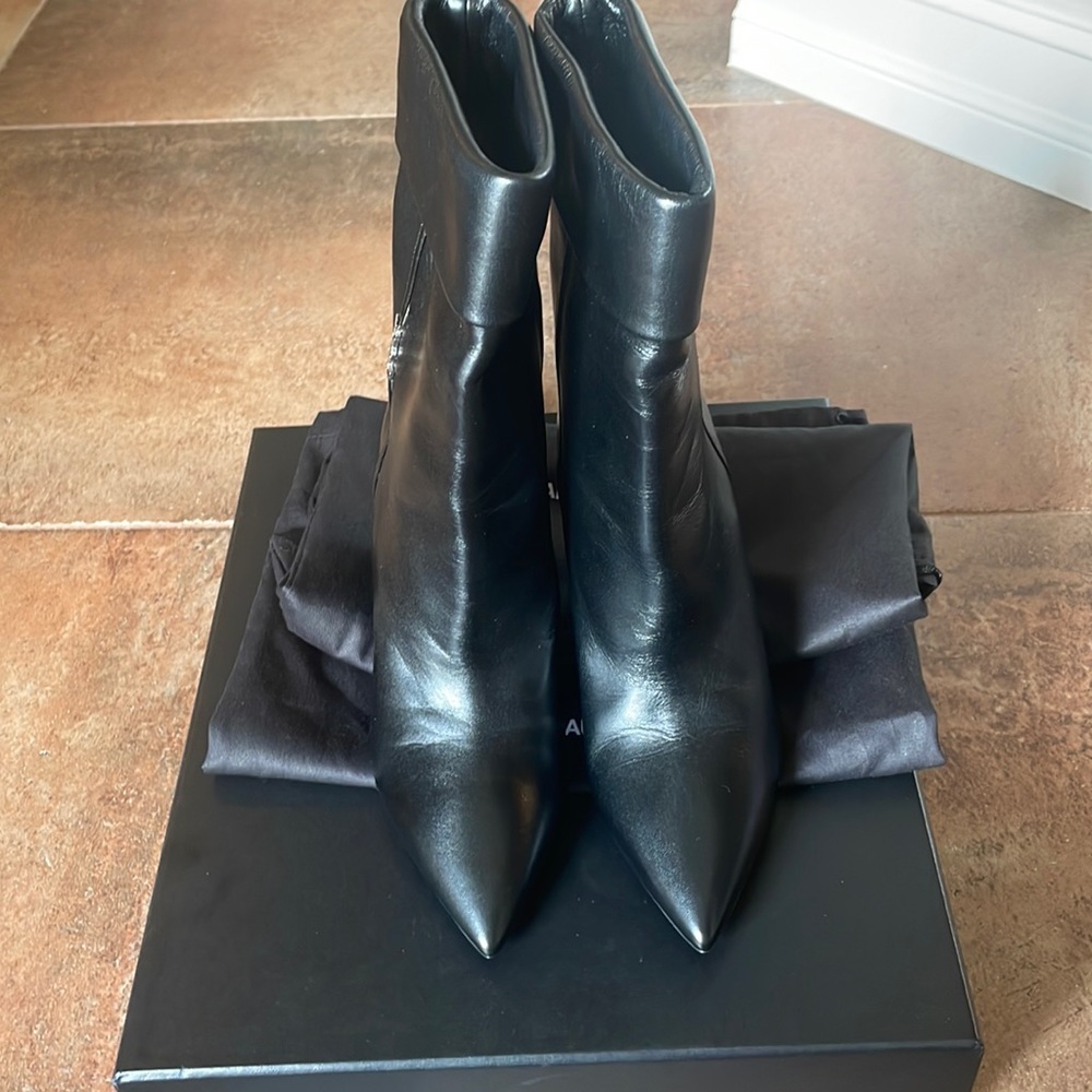 Saint Laurent Niki booties